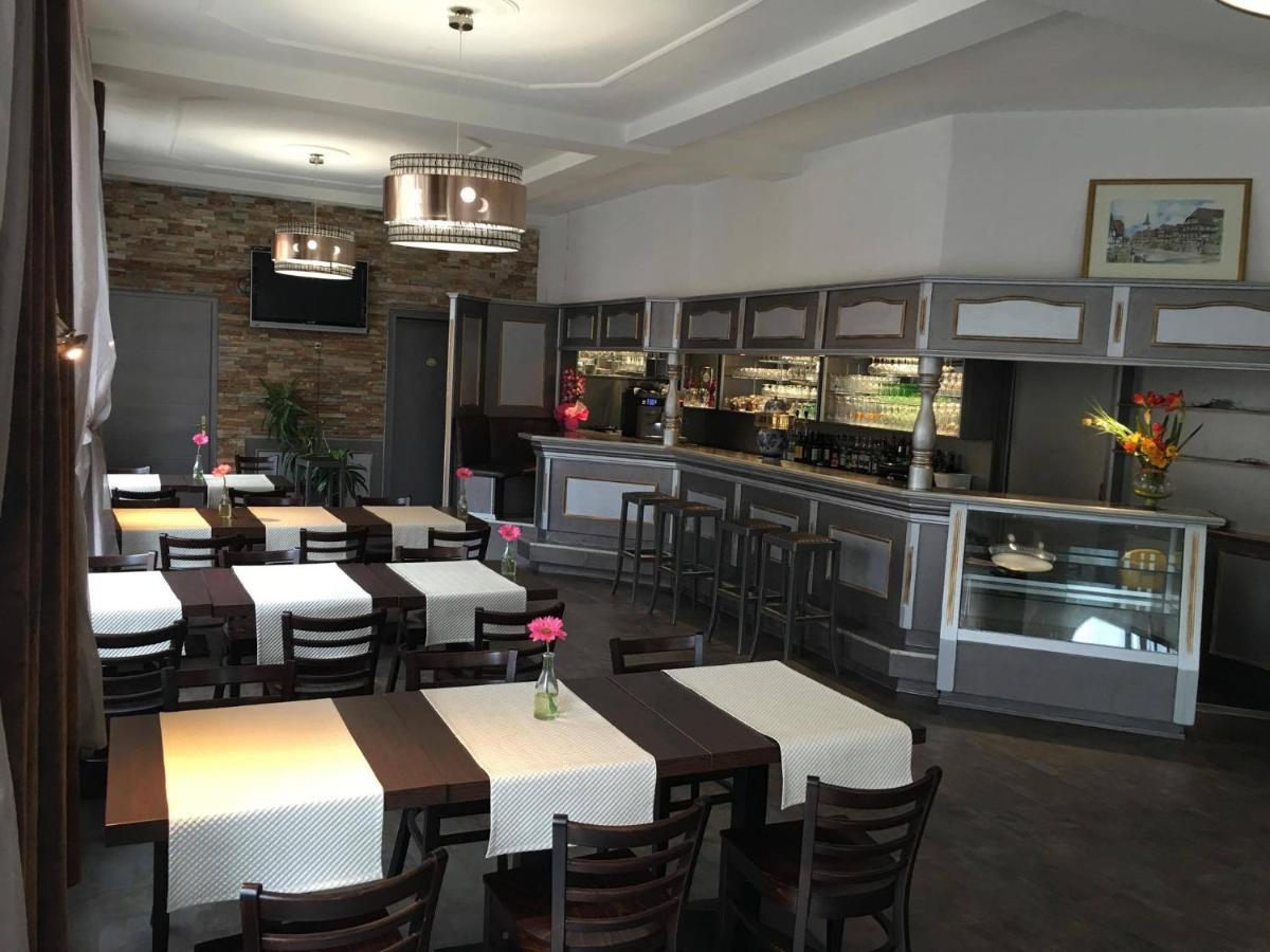 Hotel Restaurant Le Bristol Niederbronn-les-Bains Eksteriør billede